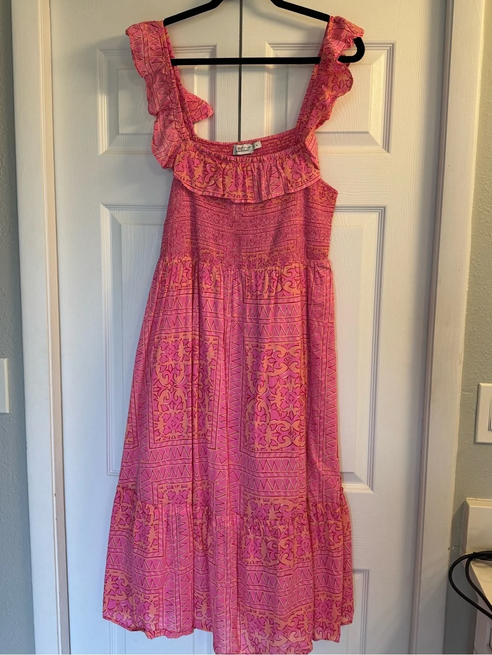 Vineyard Vines | Pink Ruffle Smocked Tiered Midi Women’s Dress Size XL